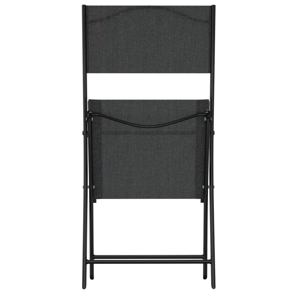 Vue rapprochée du tissu textilène respirant des chaises.