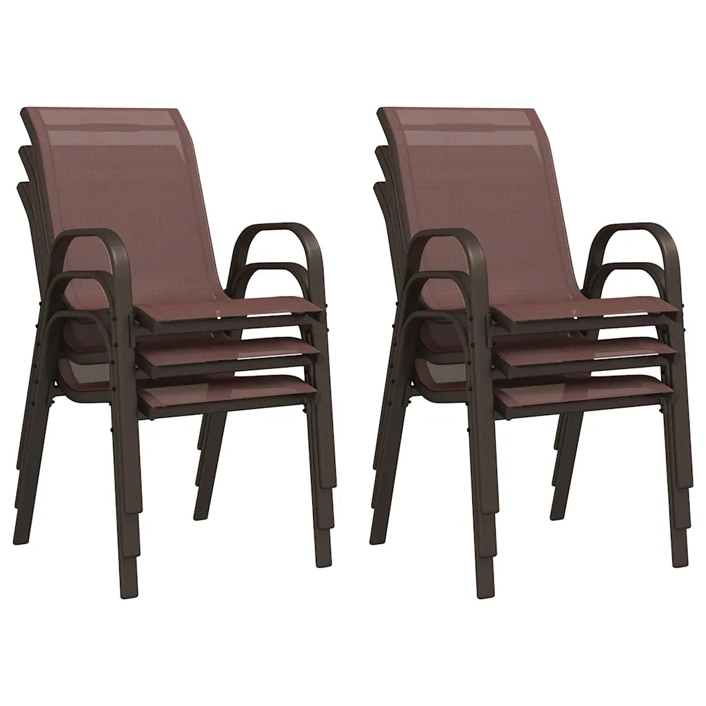 6 chaises de jardin marron empilées démontrant le gain de place optimal